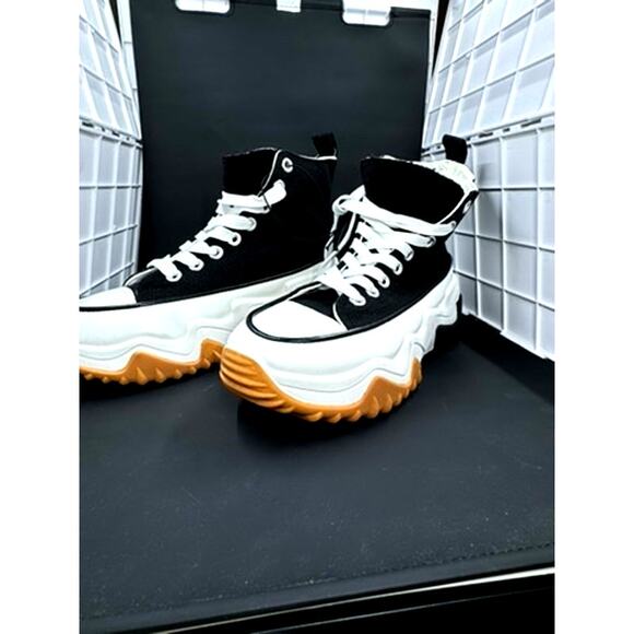 Steve Madden Chunky Sneaker, Y2K Look, 7.5 - Picture 1 of 4